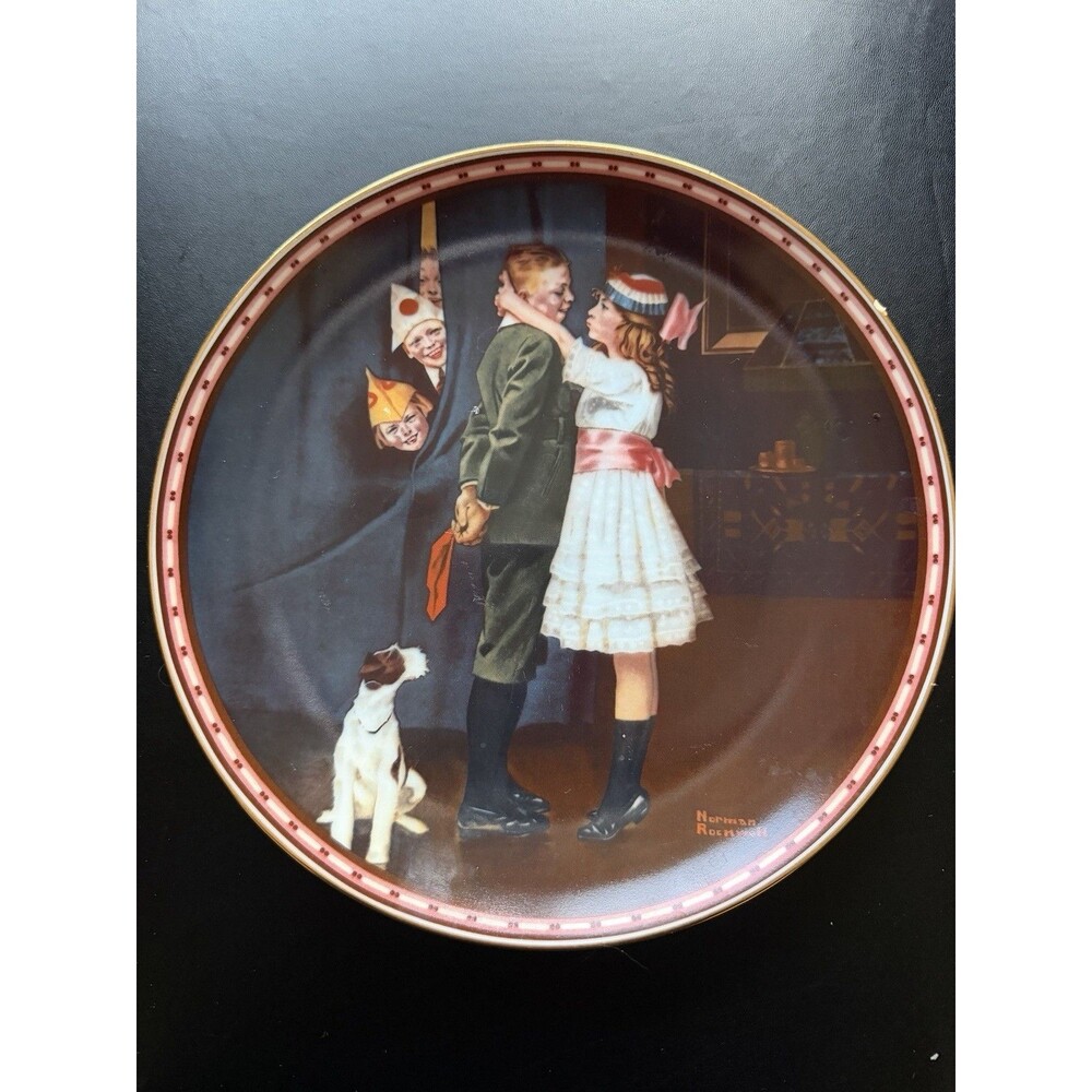 Norman Rockwell "Kiss And Tell" Plate 1988 Knowles Girlhood Series 84-R70-9.7